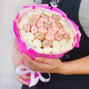 Сладкий букет из зефира в бельгийском шоколаде с кондитерской посыпкой и кокосовой стружкой в подарок на день рождения - №993