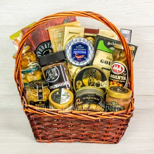 Подарок мужчине в корзине с деликатесным мясом Куропатки, Оленя, Кабана, лесными грибами, красной икрой и кофе - №1456