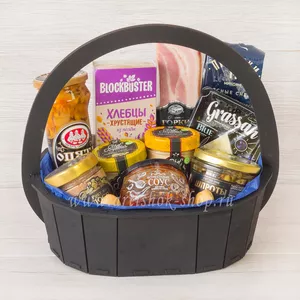 Кашпо подарочное для мужчин с риетом из мяса лося, краба, маринованными опятами, колбасками и грудинкой - №1593