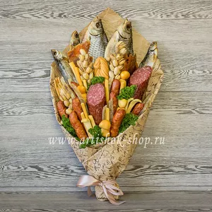 Букет для мужчины из фисташек, колбас, сыров и рыбы - №161